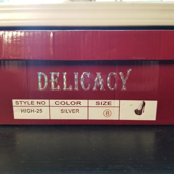 Delicacy High-25 Heels - Picture 9 of 9